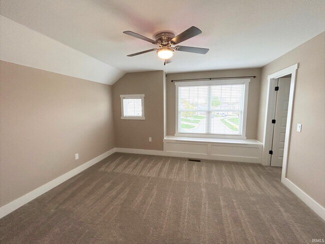 Building Photo - 13221 Hawks View Blvd