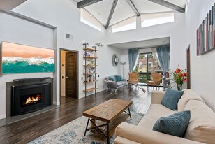 Building Photo - 2175 S Beverly Glen Blvd