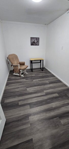 Living room/Office - 7621 46th Pl W