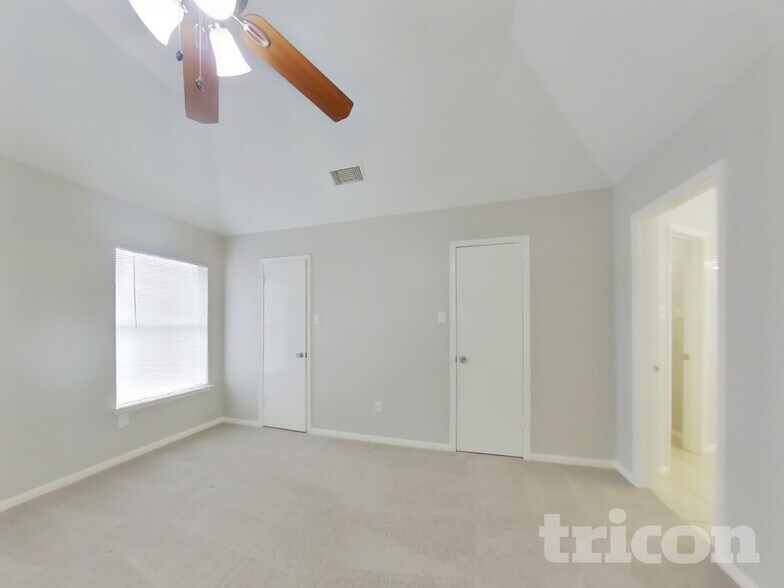 Building Photo - 1702 Glacier Blue Dr