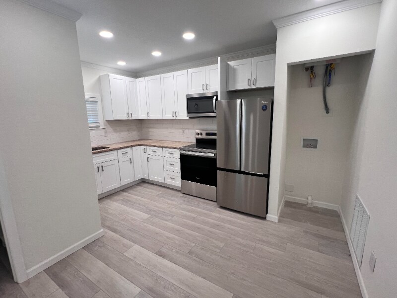 Building Photo - 1156 Orange Ave