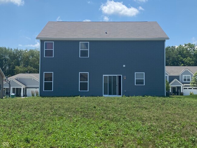 Building Photo - 5668 Grosbeak Dr