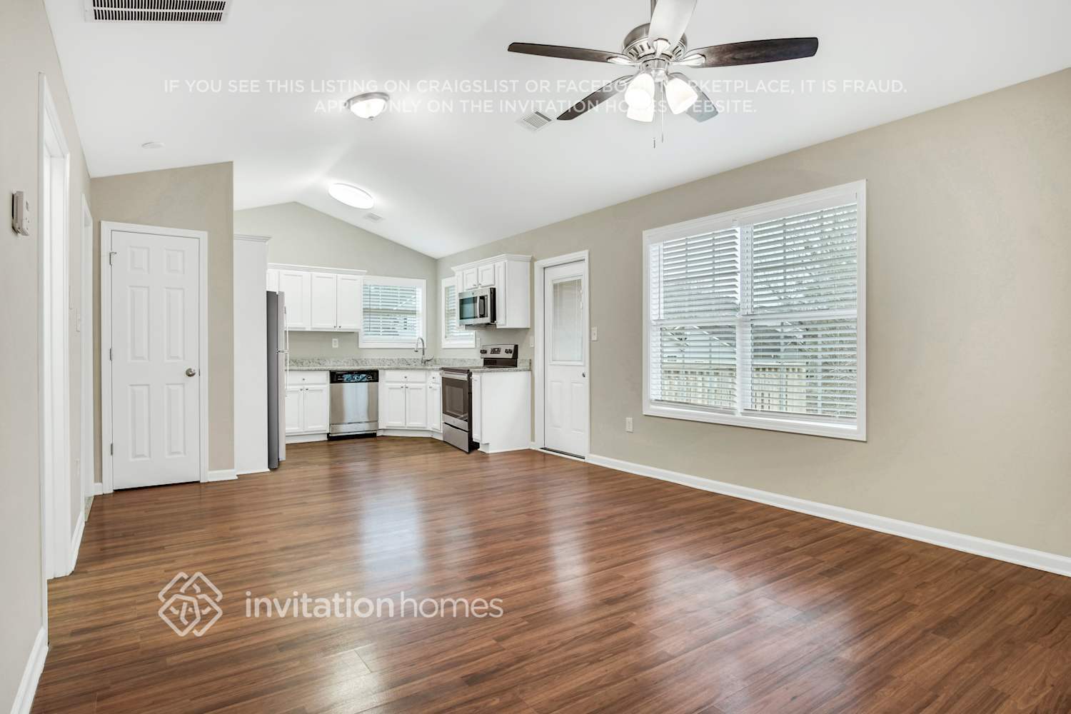 Building Photo - 9170 Jefferson Ave SW