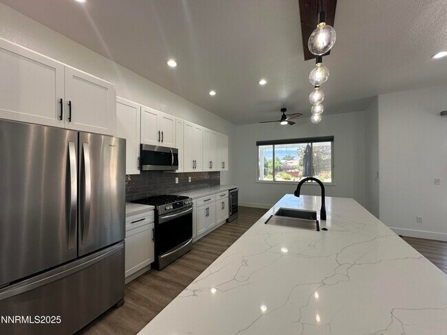 Building Photo - 9533 Steep Climb Ct