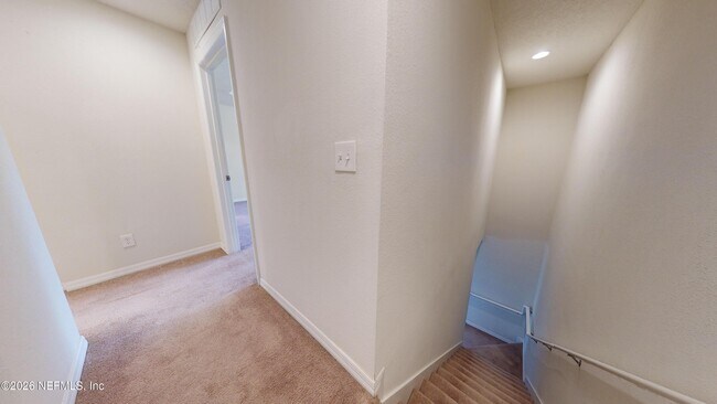 Building Photo - 14324 Dovewind Ct