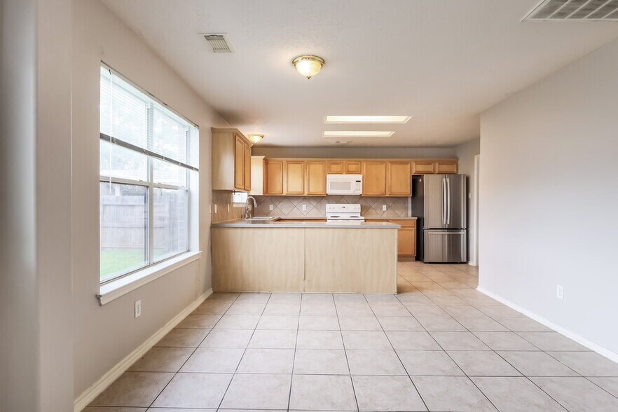 Building Photo - 13030 Sandhill Park Ln