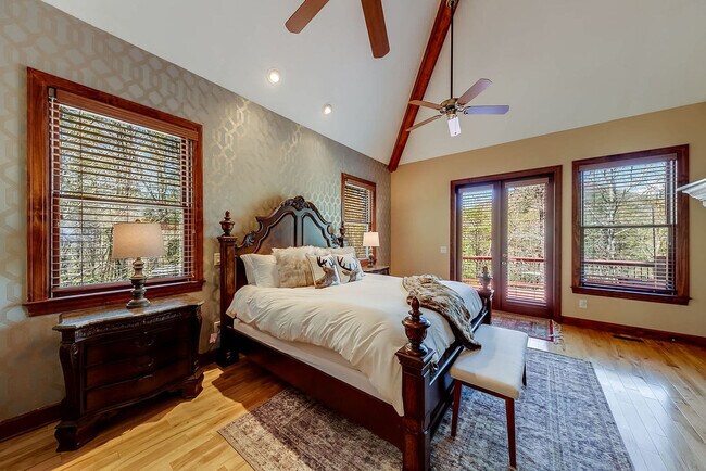 Building Photo - 357 Wilfar Strasse