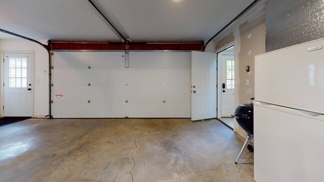 Building Photo - 1439 NY-9P