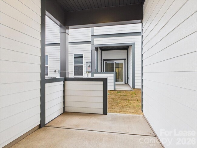 Building Photo - 5511 Wolfpack Aly