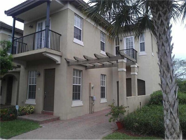 Primary Photo - 6920 Julia Gardens Dr