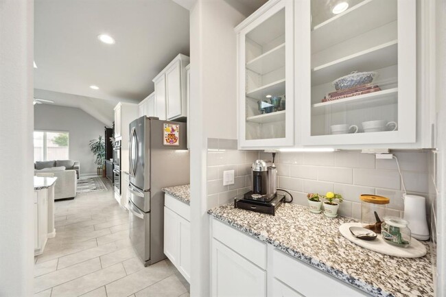 Building Photo - 3039 Forest Creek Dr