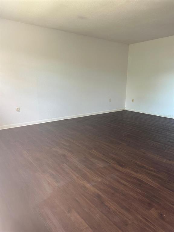 Building Photo - 747 Wyman Ct