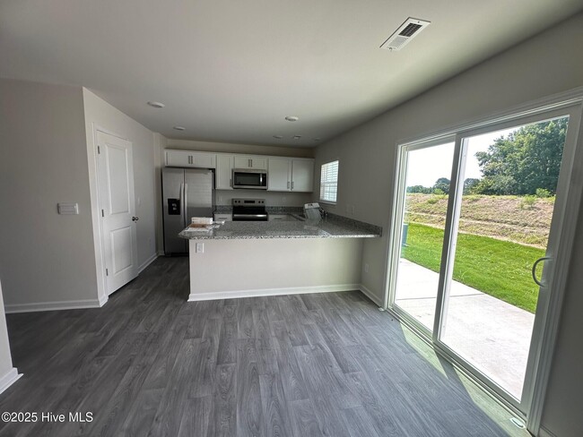 Building Photo - 4117 Laurel Rdg Dr