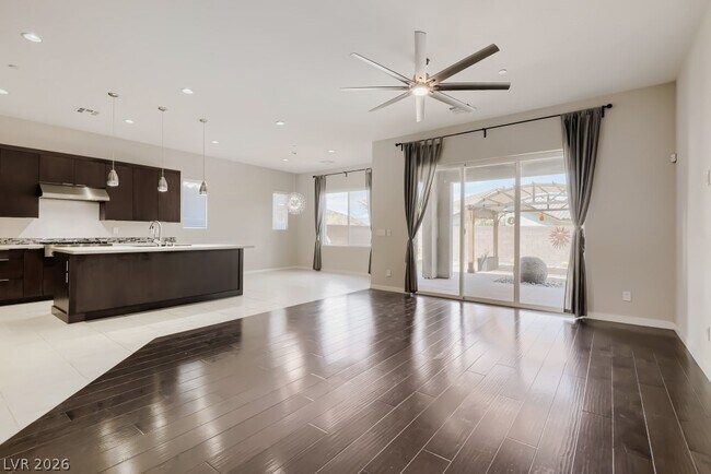 Building Photo - 342 Homeward Way