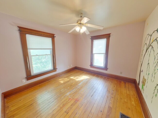 Building Photo - 1440 Fairmount St