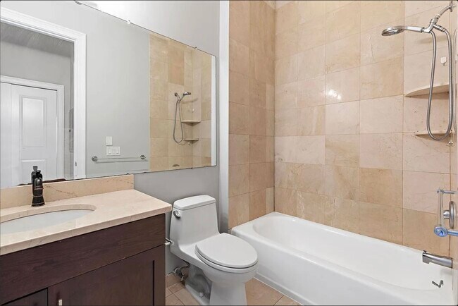 Building Photo - 100 Tidewater St