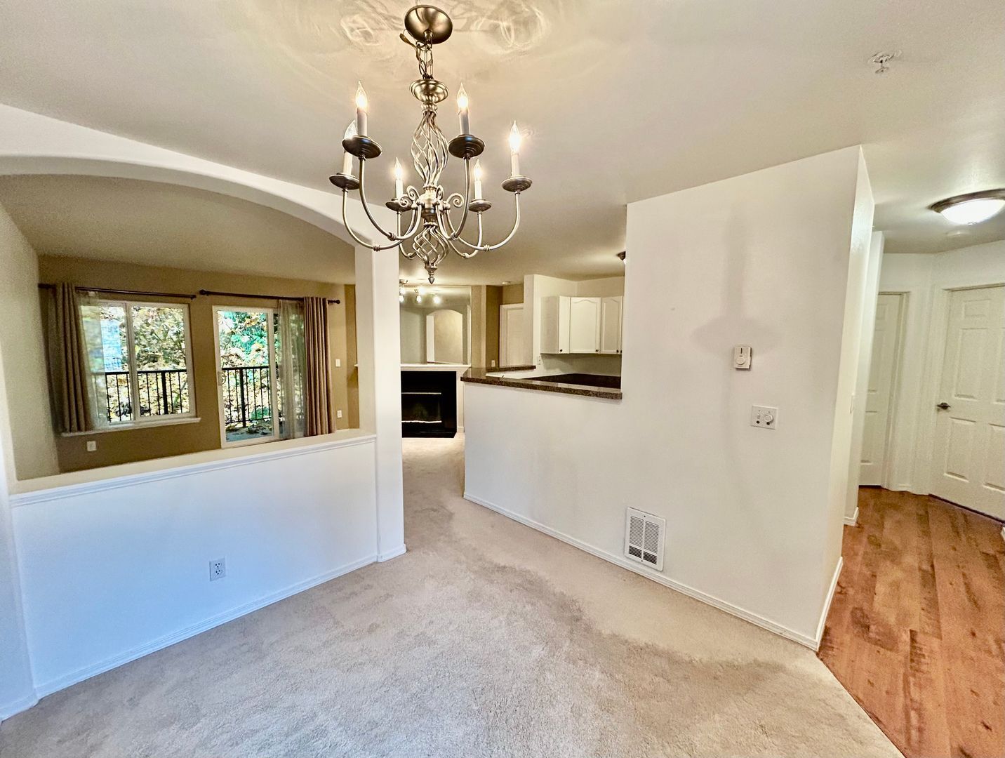 Building Photo - No Rent Until January 1, 2026!!!