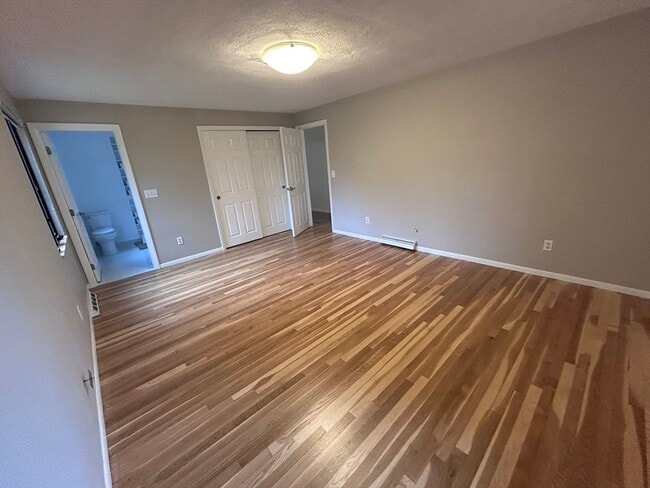 Building Photo - 44 Marla Cir