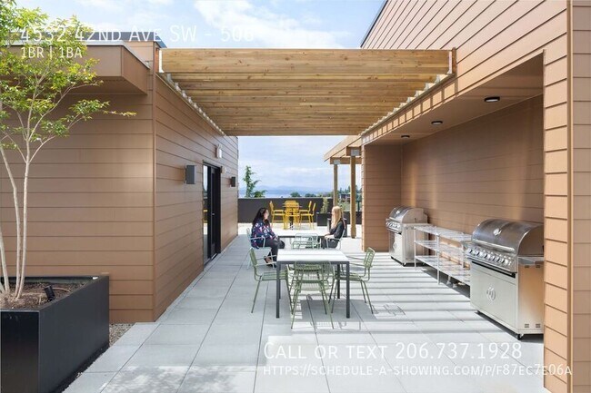 Building Photo - 4532 42nd Ave SW