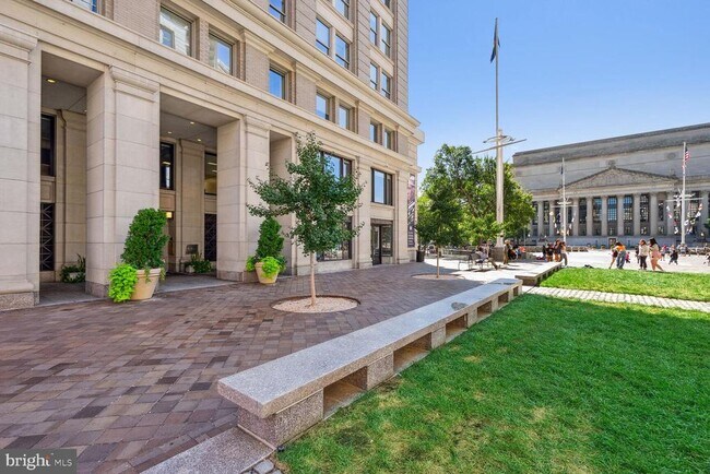 Building Photo - 701 Pennsylvania Ave NW