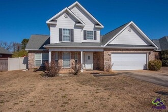 Building Photo - 122 Emberly Ln