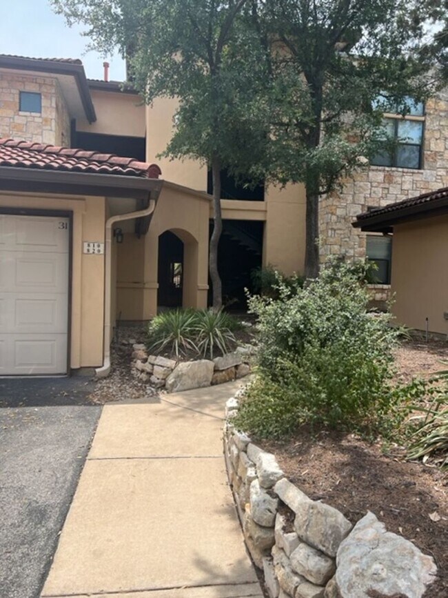 Building Photo - Beautiful 2 Bedroom 2 Bath condo in Georgetown