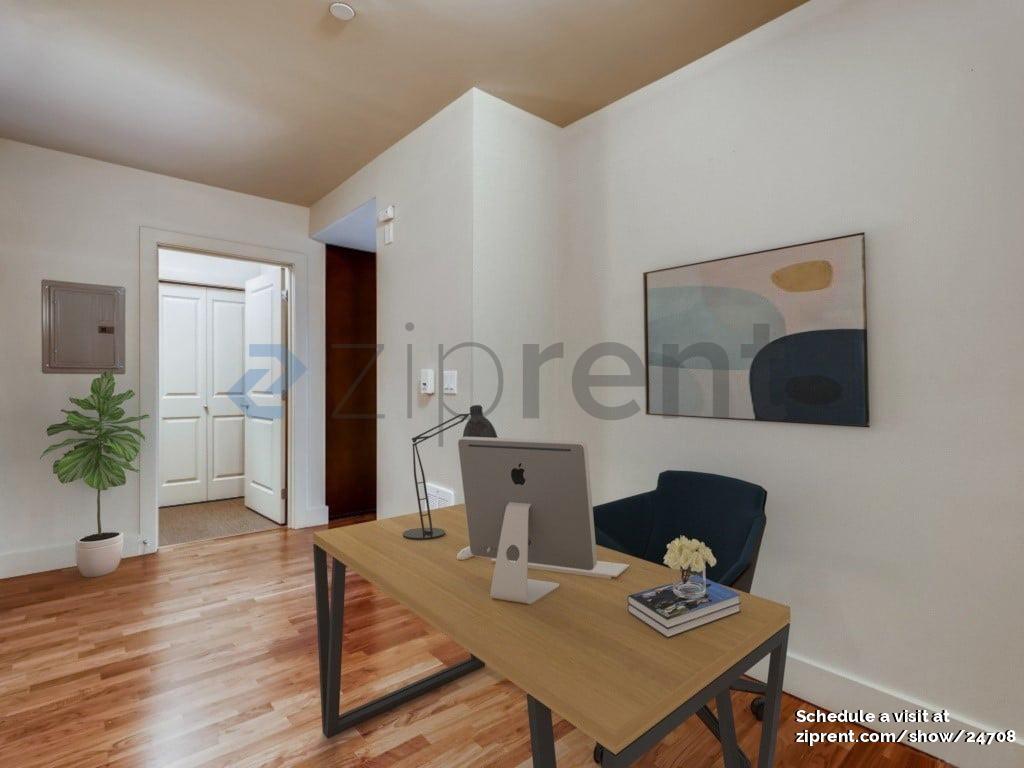 Building Photo - Unit 607