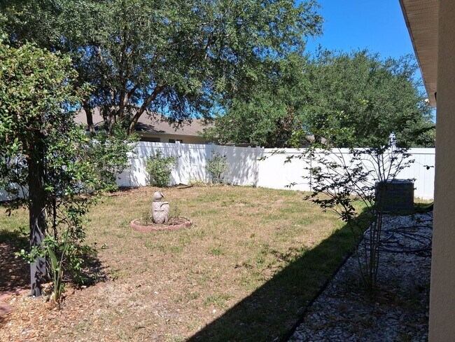 Building Photo - 4247 Bramblewood Loop