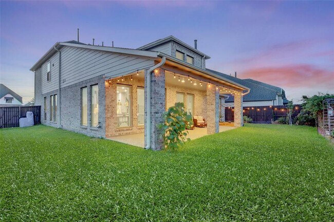 Building Photo - 2327 Partridgeberry Ln