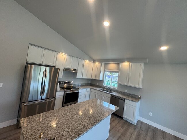 Building Photo - Non-Refundable & Security Deposit Total: $...