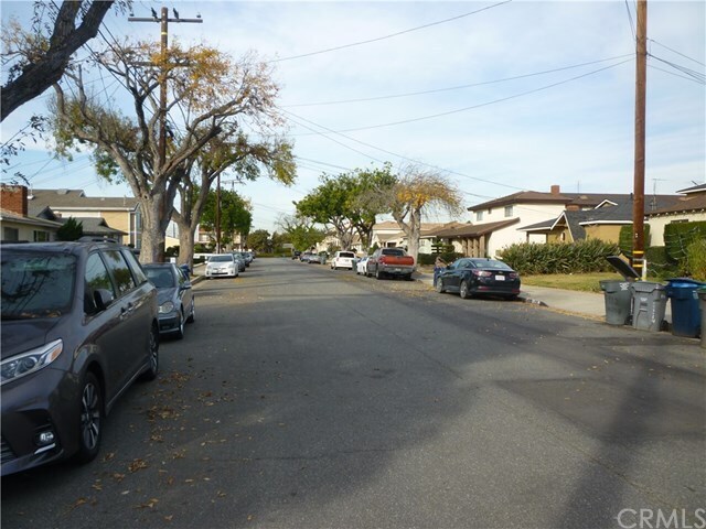 Building Photo - 15919 Dalton Ave