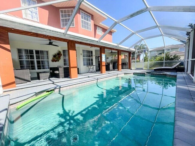 Building Photo - 241 Vista Loop