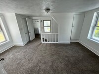 Building Photo - For Rent: Beautifully Renovated 3BR/2BA Si...