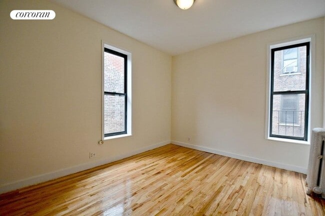Building Photo - 526 W 123rd St