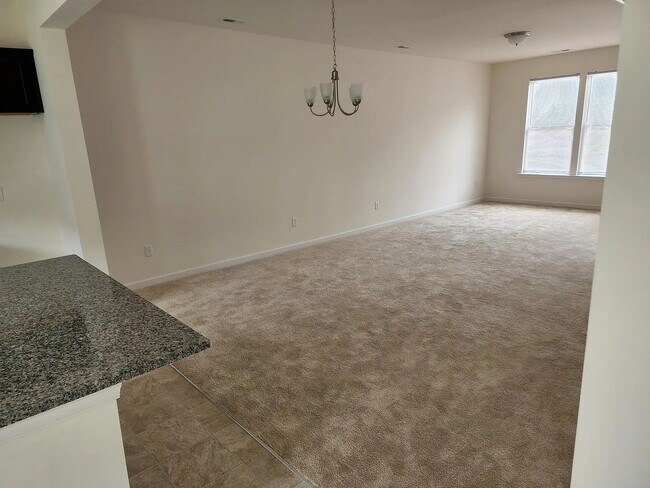 Building Photo - 12229 Dutch Elm Cir
