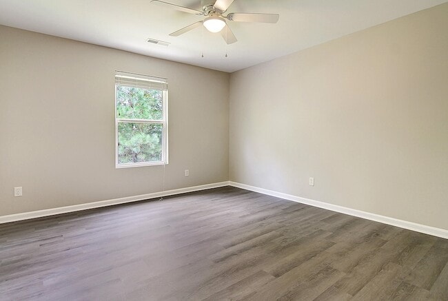 Building Photo - 1861 Cornsilk Dr