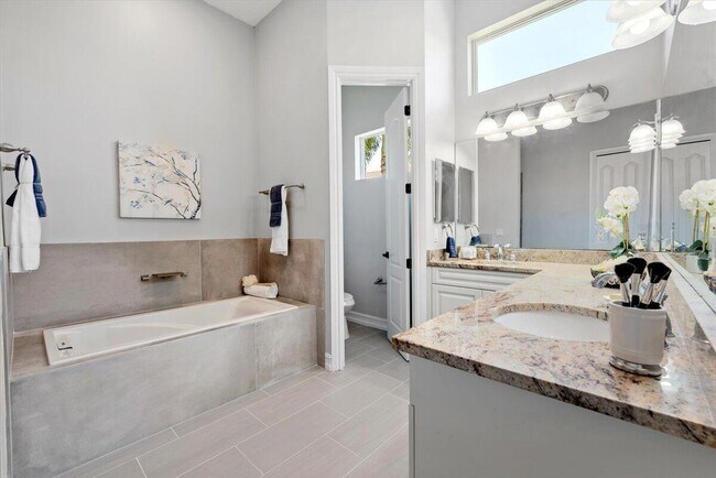 Building Photo - 1254 River Reach Dr