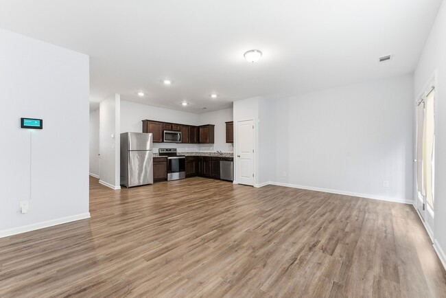 Building Photo - 3068 Tarian Way