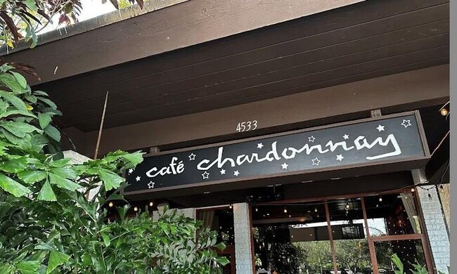 Building Photo - 417 4th Ln