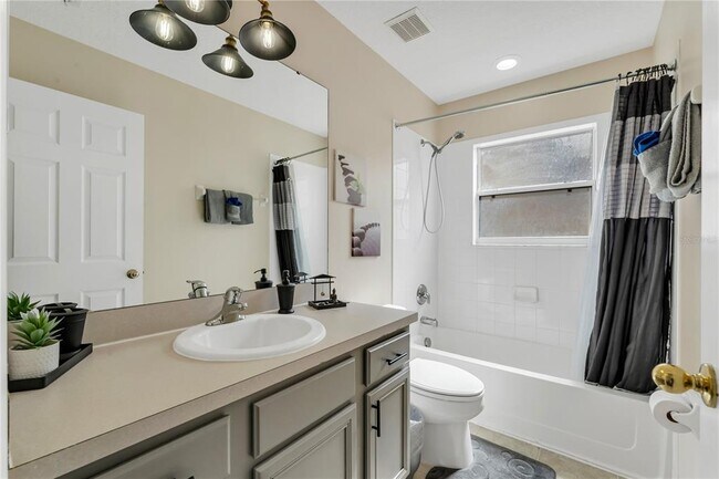 Building Photo - 2736 Lido Key Dr