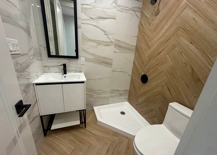 Building Photo - 90 Harman St