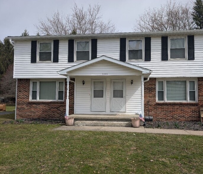 Building Photo - 1331 Borden Rd