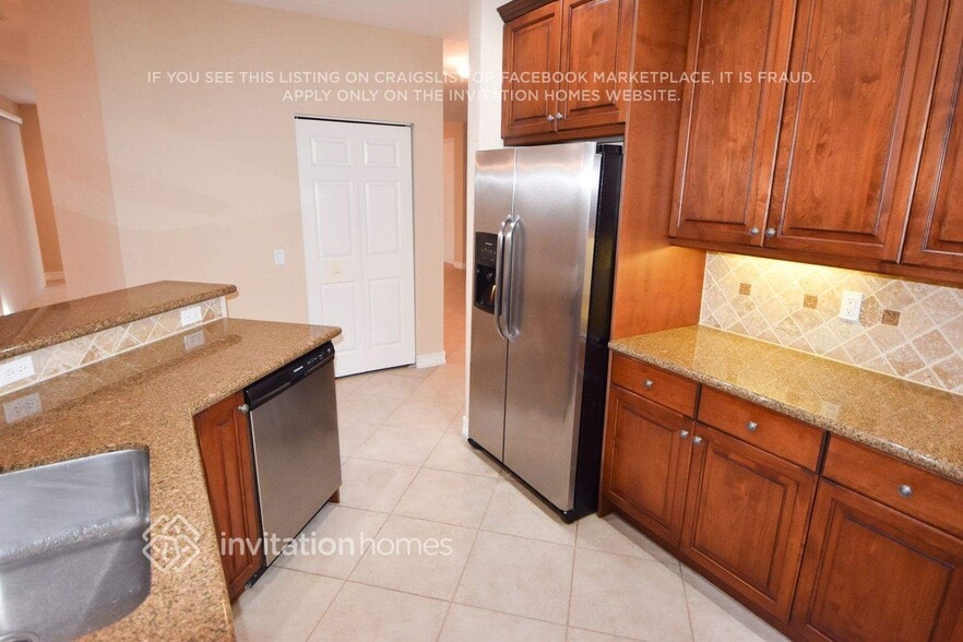 Building Photo - 8267 Emerald Winds Cir