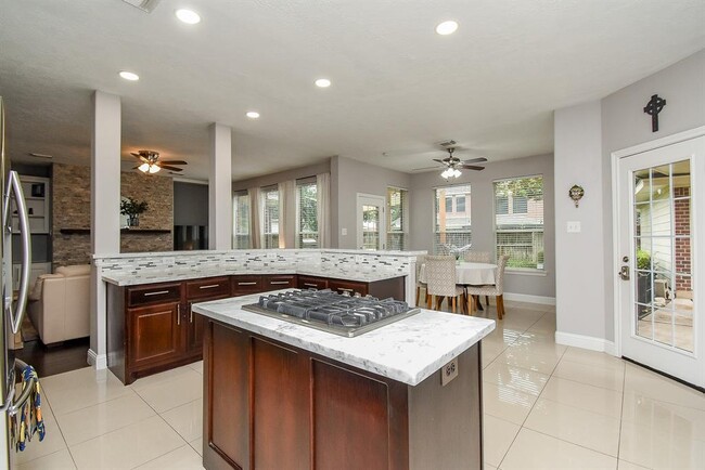 Building Photo - 4134 Starboard Shores Dr