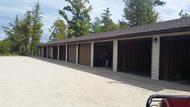 Building Photo - 4173 Southgate Ln SW
