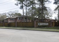 Building Photo - Hollister Apartments
