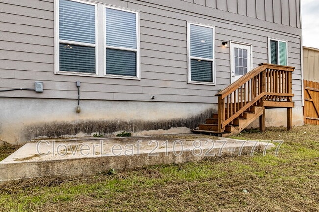 Building Photo - 27429 Emilie Cyn