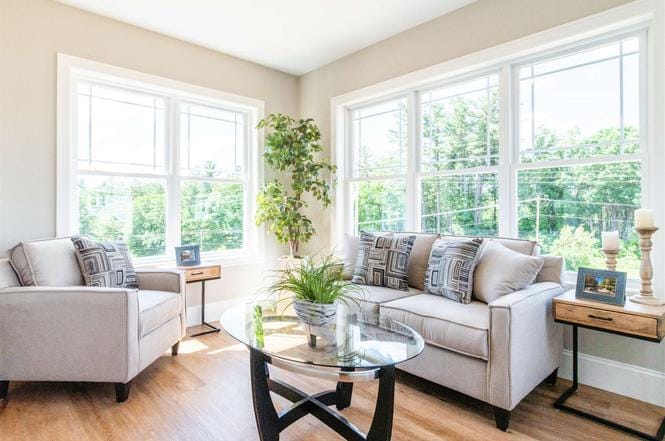 3 Season Porch - 32 Abenaki Cir