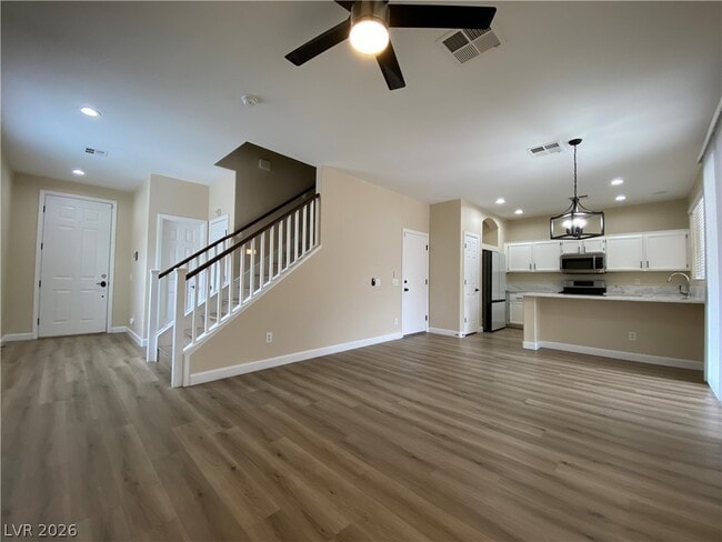 Building Photo - 10549 Cedar Run Ct