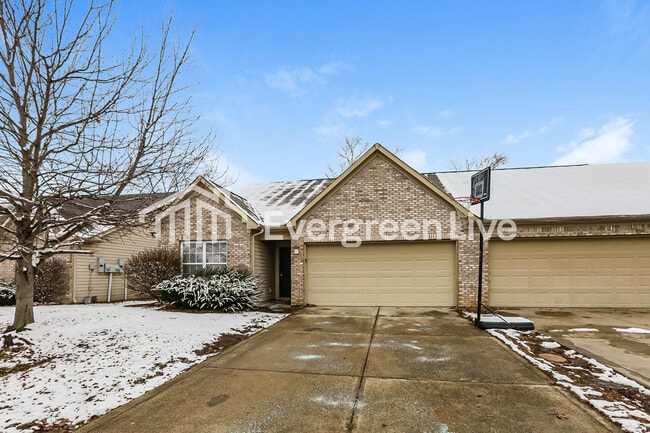 Building Photo - 2004 Lisa Walk Dr